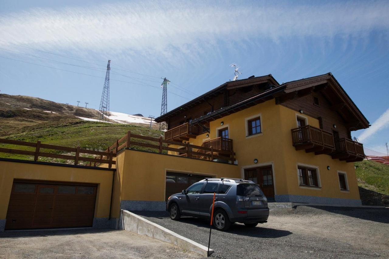 Sole Ski In- Ski Out Mt 50 - Happy Rentals Livigno Extérieur photo